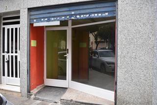 Lloguer Local Comercial a Reina Victoria - Miguel Hernández. Local en alquiler en av.de la libertad