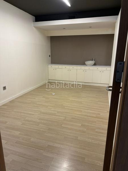 Foto 98b76df1-6916-47c6-b91f-531b68262e8c. Alquiler local comercial local en el Centro de elche en Elche / Elx