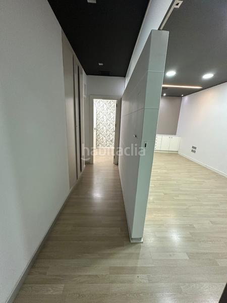 Foto 479c1956-a004-4cc8-b30f-1d0a365ec0a7. Location local commercial dans Centro Elche / Elx