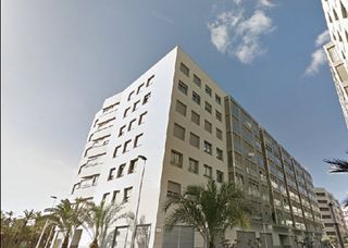 Miete Geschäftsraum in Carrer benicassim 1. Local en alquiler zona centro