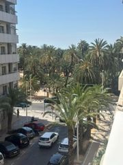 Etagenwohnung en Centro. Venta piso zona jesuitinas (elche)