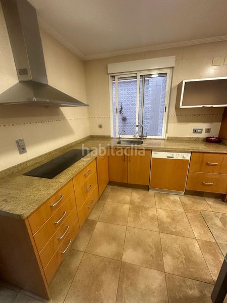 Foto 2653b1f6-8274-4567-b729-efdfedb89294. Rent flat in Centro Elche / Elx