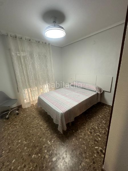 Foto c24286be-e75d-4eb7-a105-c3af35dc70e7. Rent flat in Centro Elche / Elx