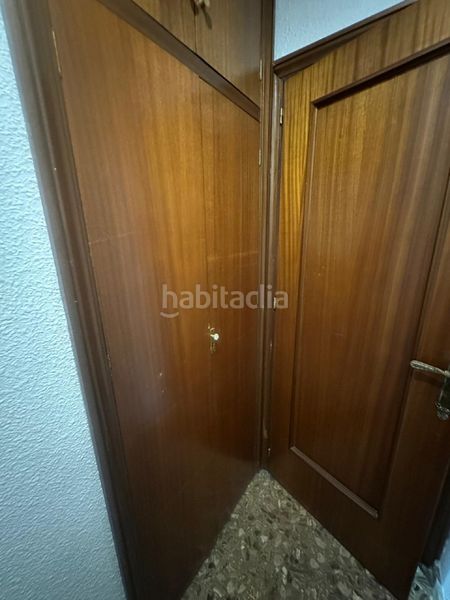 Foto e86b1ed1-70e6-4310-a989-b68dd6408b21. Rent flat in Centro Elche / Elx