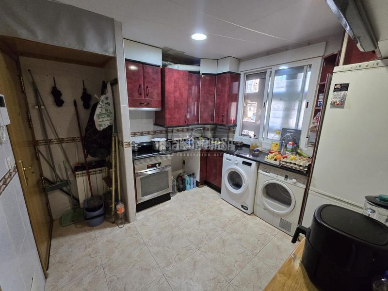 Foto 710fd703-4a8b-43e2-bfb0-e01d6b393123. Pis amb calefacció a Las Águilas Madrid