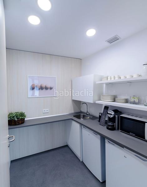 Foto ff11bbbc-a2c5-45ac-aa88-356c78accba9. Rent office space in serrano 240 in Hispanoamérica-Bernabéu Madrid