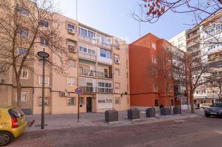 Pis  Alameda