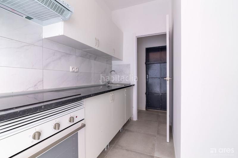 Foto c2cb3f84-d036-48ce-96b9-999c4417b6a5. Dúplex en Valdezarza Madrid