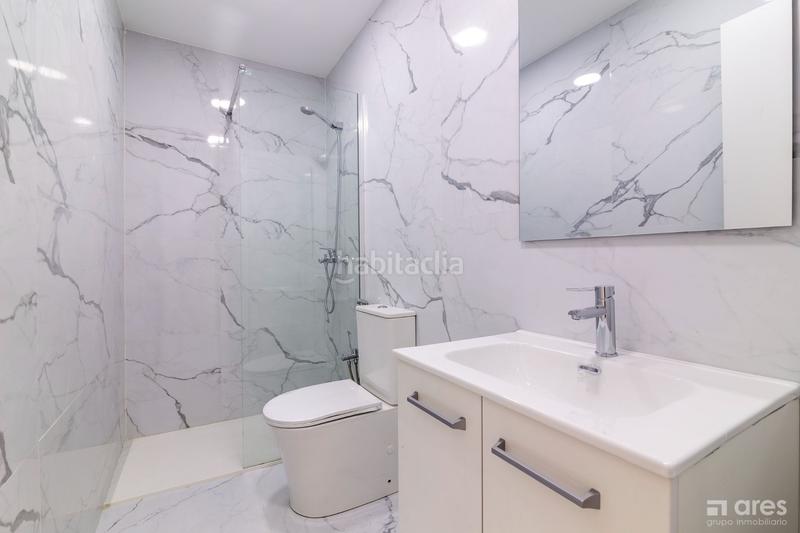 Foto e4ec4a15-bdba-4639-94db-b3be2a60a39f. Dúplex en Valdezarza Madrid