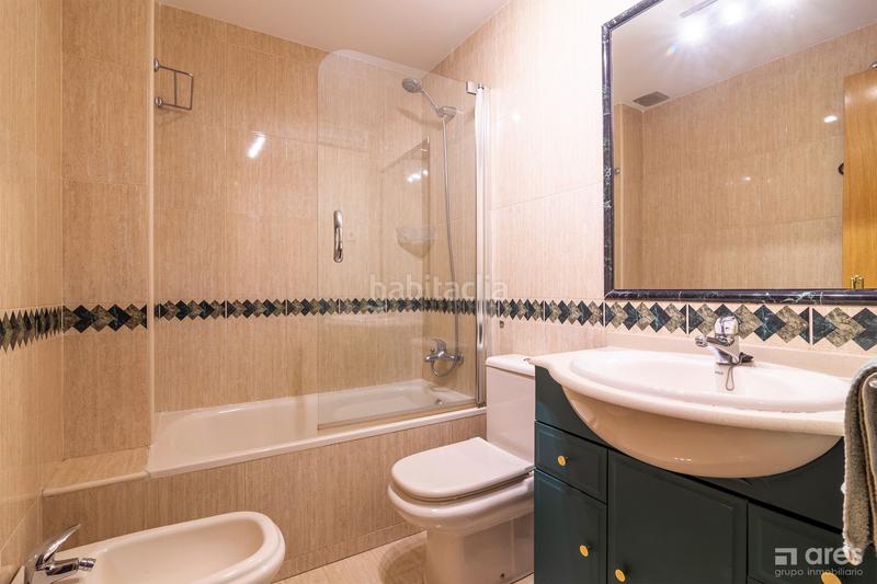 Foto e8ba6814-10c1-4621-a35b-6e019f0e354c. Appartement avec chauffage piscine dans Valdeacederas Madrid