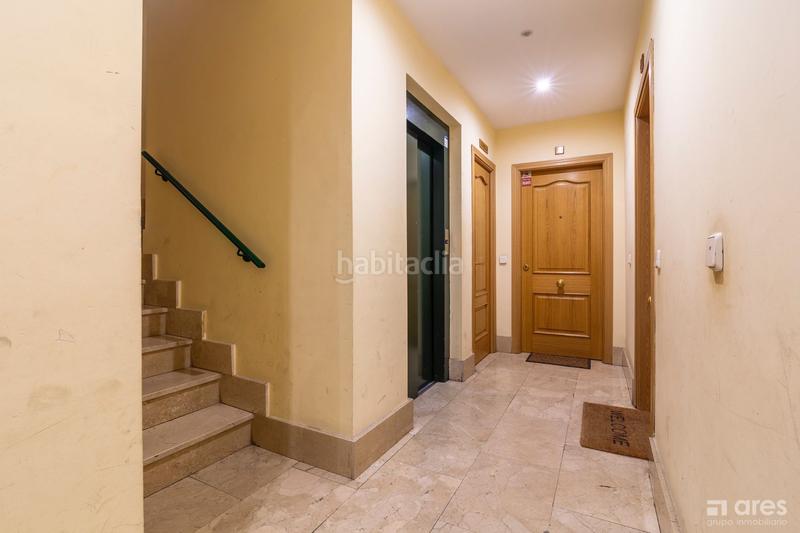 Foto 18e2bc3b-fa98-4ef7-95d8-61f203d2ad06. Piso en Valdeacederas Madrid