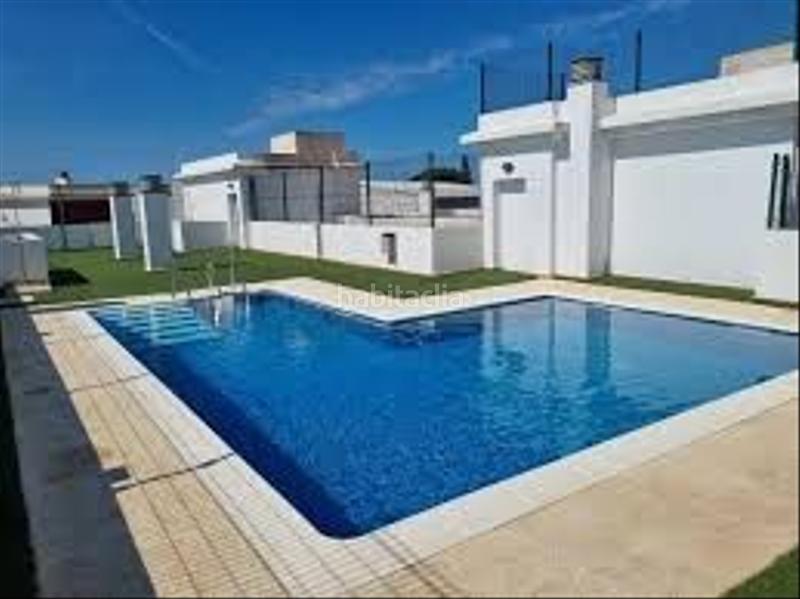 Foto efb78bf8-13d2-46c1-8fc0-38aff7c6c760. Appartamento con piscina in Torre de Benagalbón Rincón de la Victoria