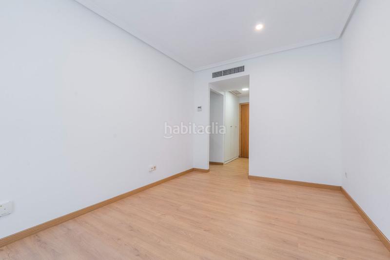 Foto 394c949d-0511-43db-acf4-c74e3b4f524f. Appartement avec chauffage dans Costillares Madrid