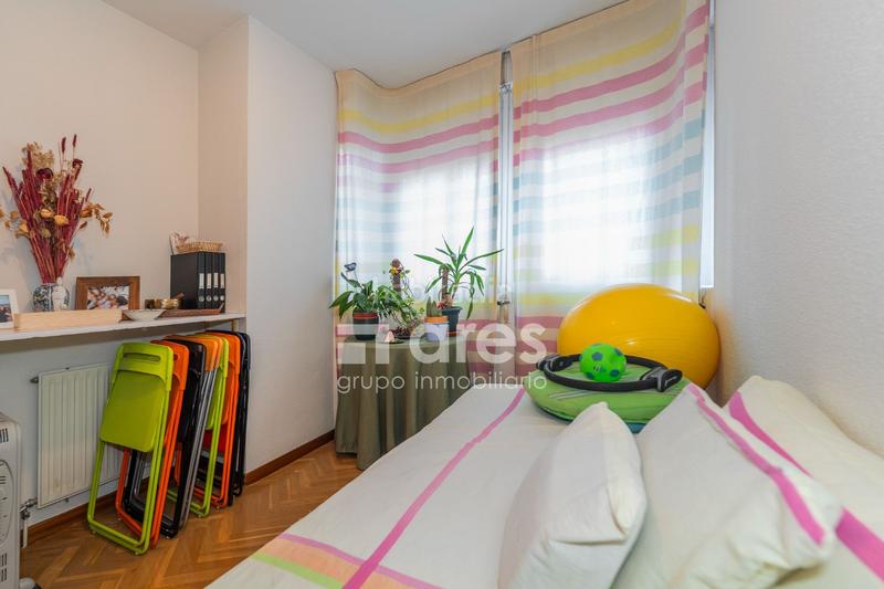 Foto 220b91ca-dd8f-4274-a077-713fce9ea55e. Piso grupo inmobiliario ares presenta vivienda en la zona ramón y cajal en Madrid