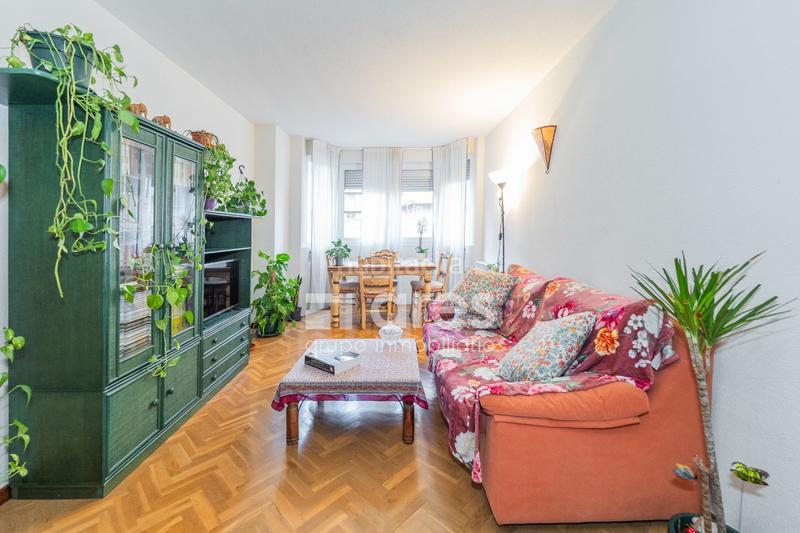 Foto 24b557f1-724e-494d-b91d-4307fa816f2a. Piso grupo inmobiliario ares presenta vivienda en la zona ramón y cajal en Madrid