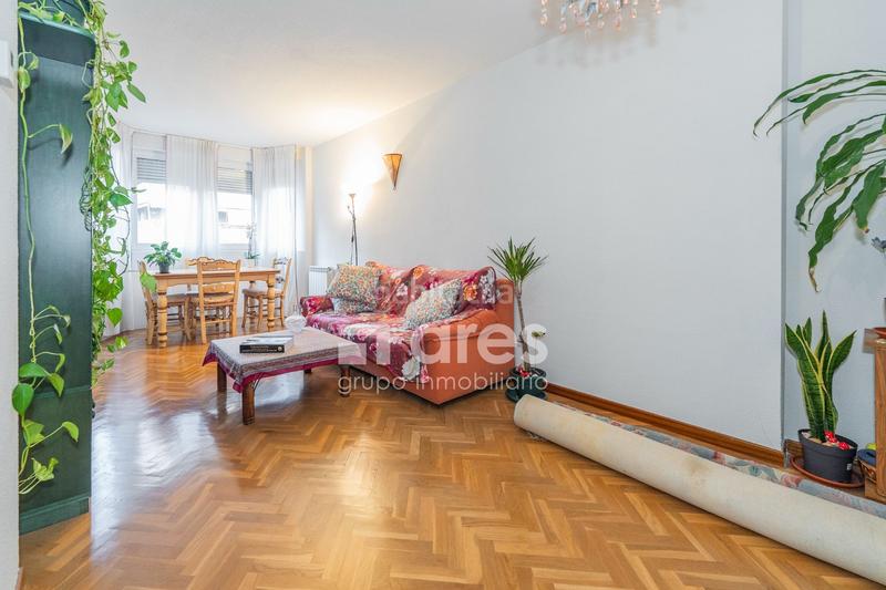 Foto 6552133e-1760-481f-8a1f-50ca25eab8fb. Piso grupo inmobiliario ares presenta vivienda en la zona ramón y cajal en Madrid