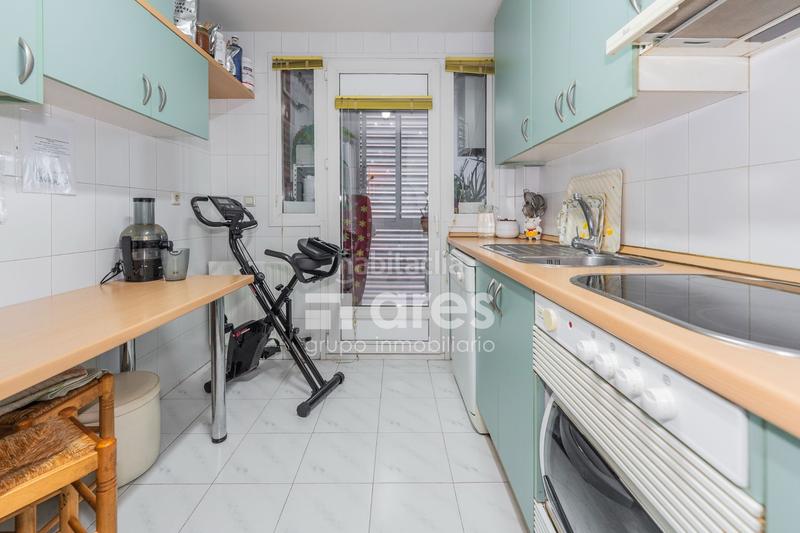 Foto b0ceec36-4d78-45a0-9342-4e07537097e6. Piso grupo inmobiliario ares presenta vivienda en la zona ramón y cajal en Madrid