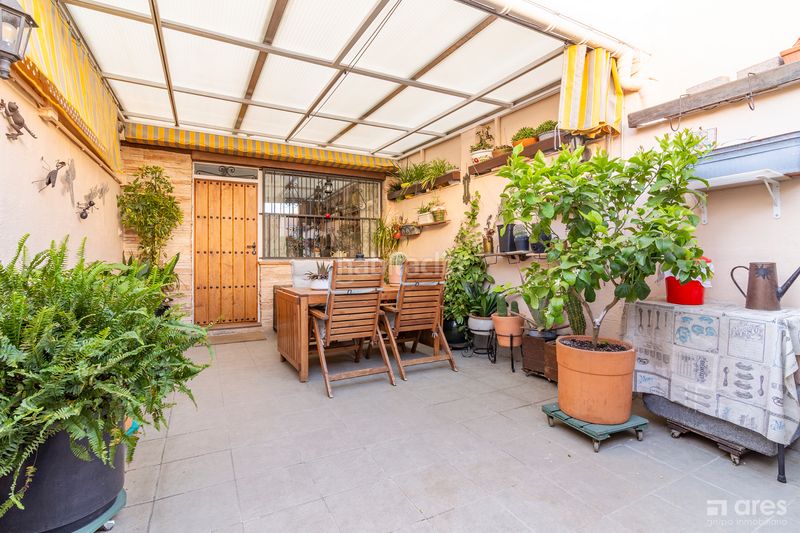 Foto f5f00012-5313-4611-a7a1-e520bd5ee389. Casa adossada amb calefacció a Entrevías Madrid