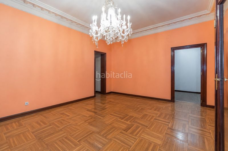 Foto 6f2de2b7-a571-409d-89d4-4562fabf432a. Pis amb calefacció a Ibiza Madrid
