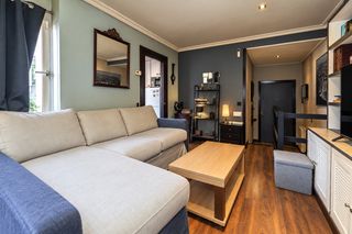 Appartement  Calle de burgos. Grupo inmobiliario vende dúplex para reformar en tetuán.