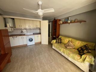 Flat  De la diputació. Fantástico apartamento en la segunda línea de la playa con gran