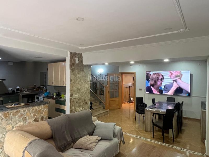 Foto 04c85faf-37df-4bf2-8605-c19f5253e61a. Xalet amb calefacció a Vila-seca poble Vila-seca