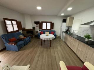 Mas  Catalunya. Encantadora casa con piscina y gran terreno en los alrededores d