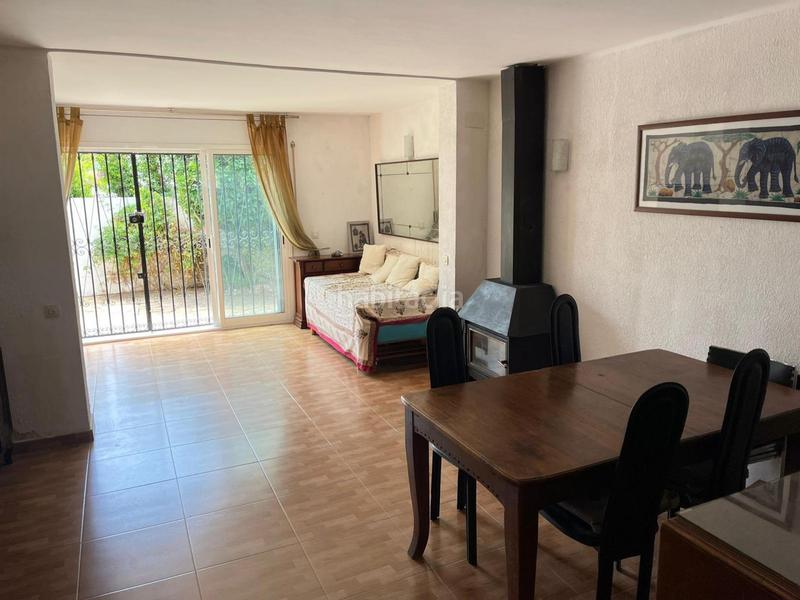 Foto 7701b591-1a15-48ad-a8ad-0ff528cf93e7. Casa adosada oportunidad única con vistas al mar! en Cambrils