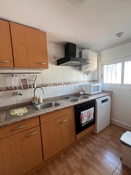 Foto dd2fe118-dacb-45c0-b239-20c4b79b562e. Casa adosada oportunidad única con vistas al mar! en Cambrils