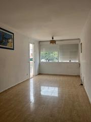 Appartement  Emigdio rodríguez pita. Oportunidad en segur de calafell! excelente piso con gran terraz