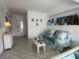 Location Studio  De pau casals. Se alquila de noviembre a mayo un apartamento tipo estudio!