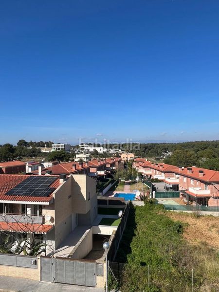 Foto 175532f0-8a68-4626-bc94-c84573333d30. Pis amb calefacció aparcament a pla de maset - cap de Salou Salou