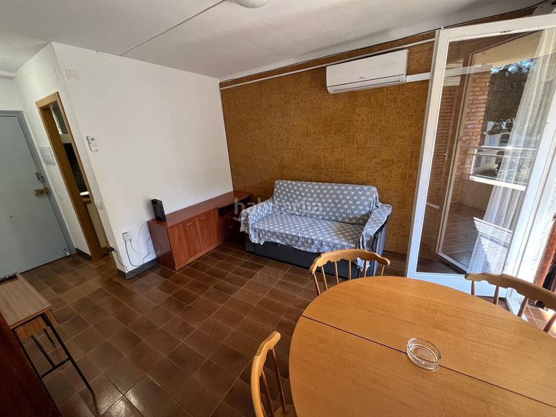 Foto 73b59291-b4a7-4d82-b80b-b93106c3095e. Pis amb calefacció aparcament a pla de maset - cap de Salou Salou