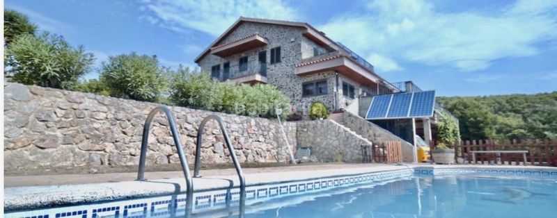 Foto 6c4dfe6a-5dc8-4741-9ce7-8c96bdbaa4b7. Masia amb calefacció aparcament piscina a Almoster