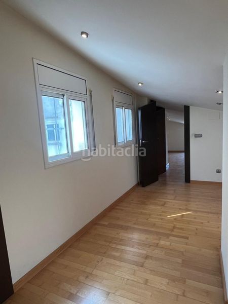 Foto 561d7d80-6805-41c2-b63b-1fbd814f5a89. Dúplex amb calefacció a Valls