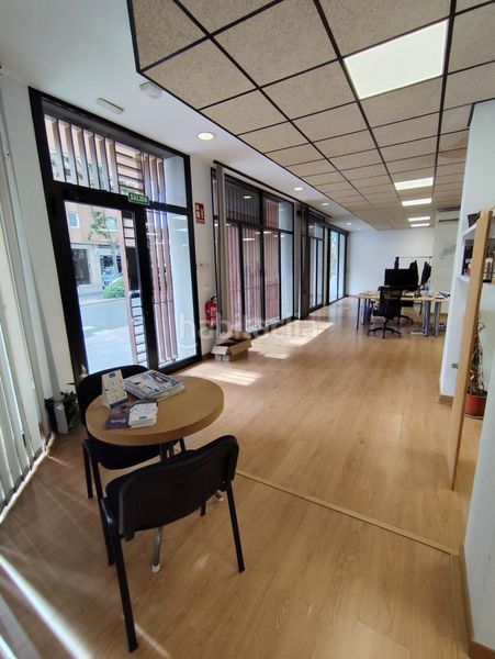 Foto 9615f055-f3b0-4b89-b5b8-bc84f9994b7e. Local comercial a Ponent Reus