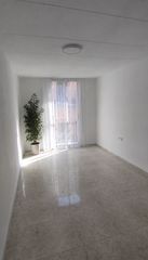 Appartamento  De sales. Piso céntrico de 3 habitaciones en reus!