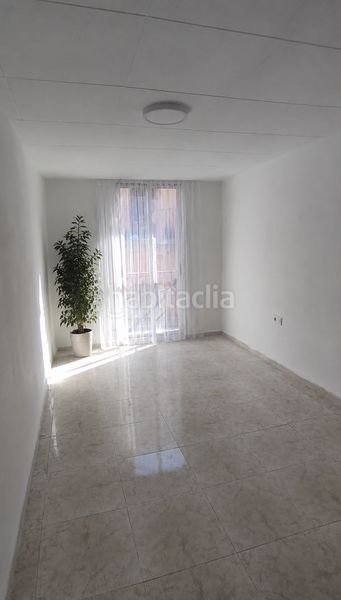 Foto 5e09a8ac-76c1-4571-876e-71b1b7eafaf9. Pis a Centre Reus