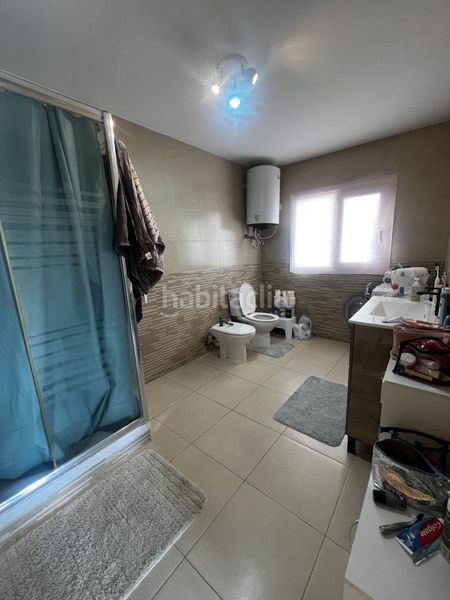 Foto b42ea1b6-d927-4e5e-95de-83eab0923535. Edificio in Platja de Mont-roig Mont-roig del Camp