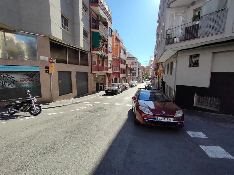 Foto 01bb1f1f-cf0e-4de1-a659-43828f790bcf. Parking coche nou barris cflor de neu pablo iglesias en Barcelona