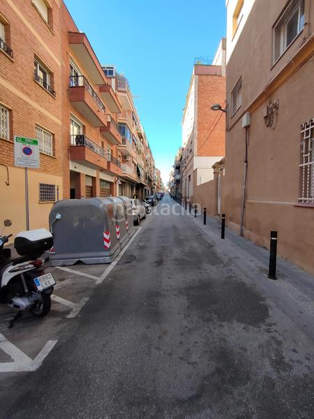 Foto 07e567fd-fd24-4961-9f27-90169c0a416e. Parking coche nou barris cflor de neu pablo iglesias en Barcelona