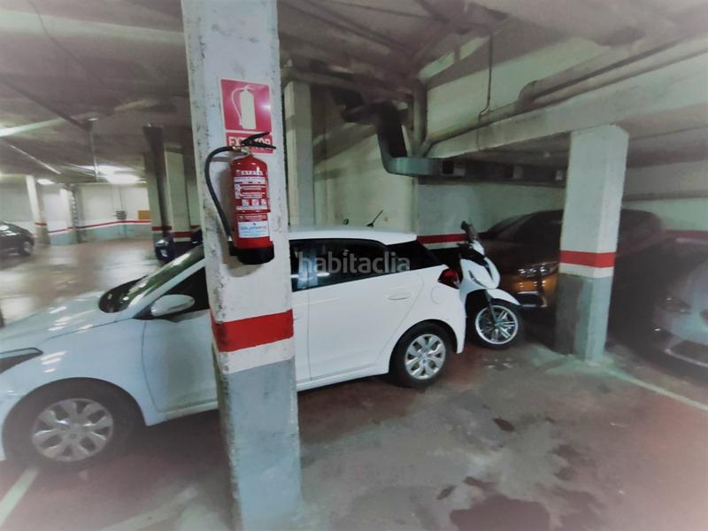 Foto 0f70f822-d896-44a4-878e-679fd78fd421. Parking coche nou barris cflor de neu pablo iglesias en Barcelona
