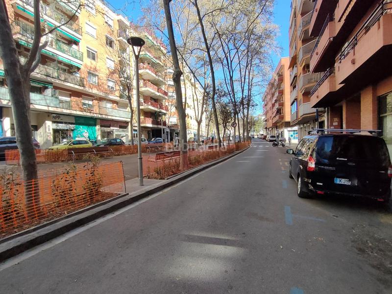 Foto 169c608e-4f54-43fb-8105-64eccaa6d3eb. Parking coche nou barris cflor de neu pablo iglesias en Barcelona