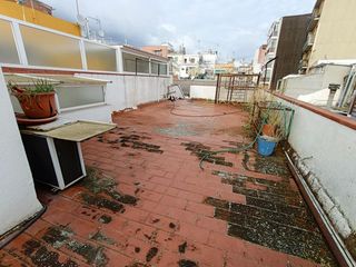 Casa adossada a Cerdanyola Sud. Cerdanyola sur