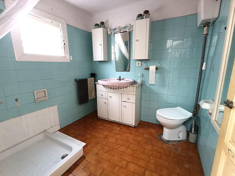 Foto 305573ad-80a0-47bd-83aa-02ee51a5c4fa. Casa cerdanyola. z. el sorrall. casa ideal 2 familias. en Mataró