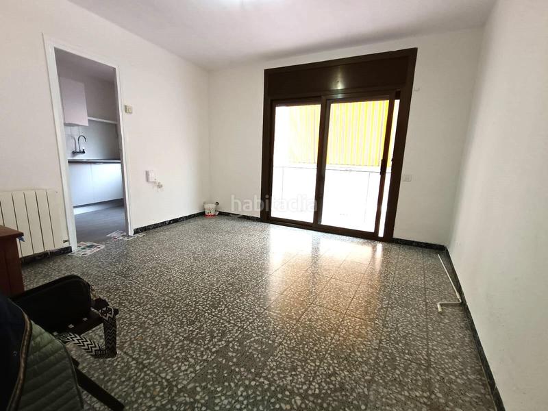 Foto 136584f4-e36e-49ce-8d0f-efa8247f8050. Piso zona ctra. mata en Rocafonda Mataró
