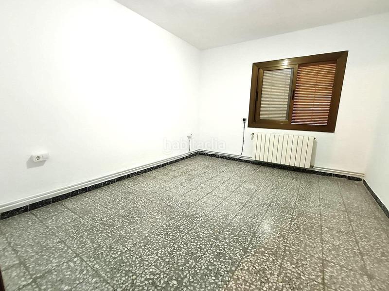 Foto 4d675c80-843b-44ae-852f-9252f46074c0. Piso zona ctra. mata en Rocafonda Mataró