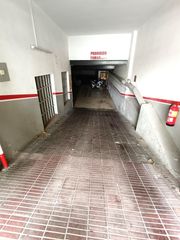 Car parking in Els Molins. Plaza de parking en venta zona molins  mataró
