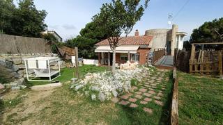 Maison à Can Massuet del Far. Dosrius  urb. can massuet el far