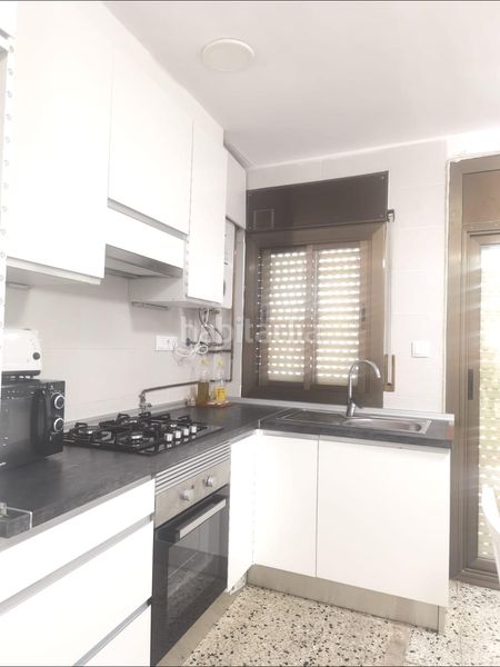 Foto 7c70297e-7cea-47cf-b15a-bd4d41359795. Piso cerdanyola nord zona puig i cadafalch sólo tres vecínos !!!!! en Mataró